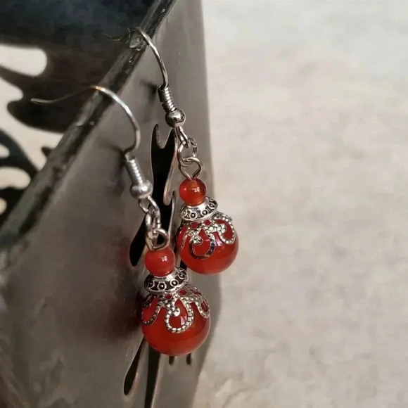Hand Crafted Carnelian Victorian Lace Art Nouveau Gemstone Bead Drop Earrings - Picture 4 of 7